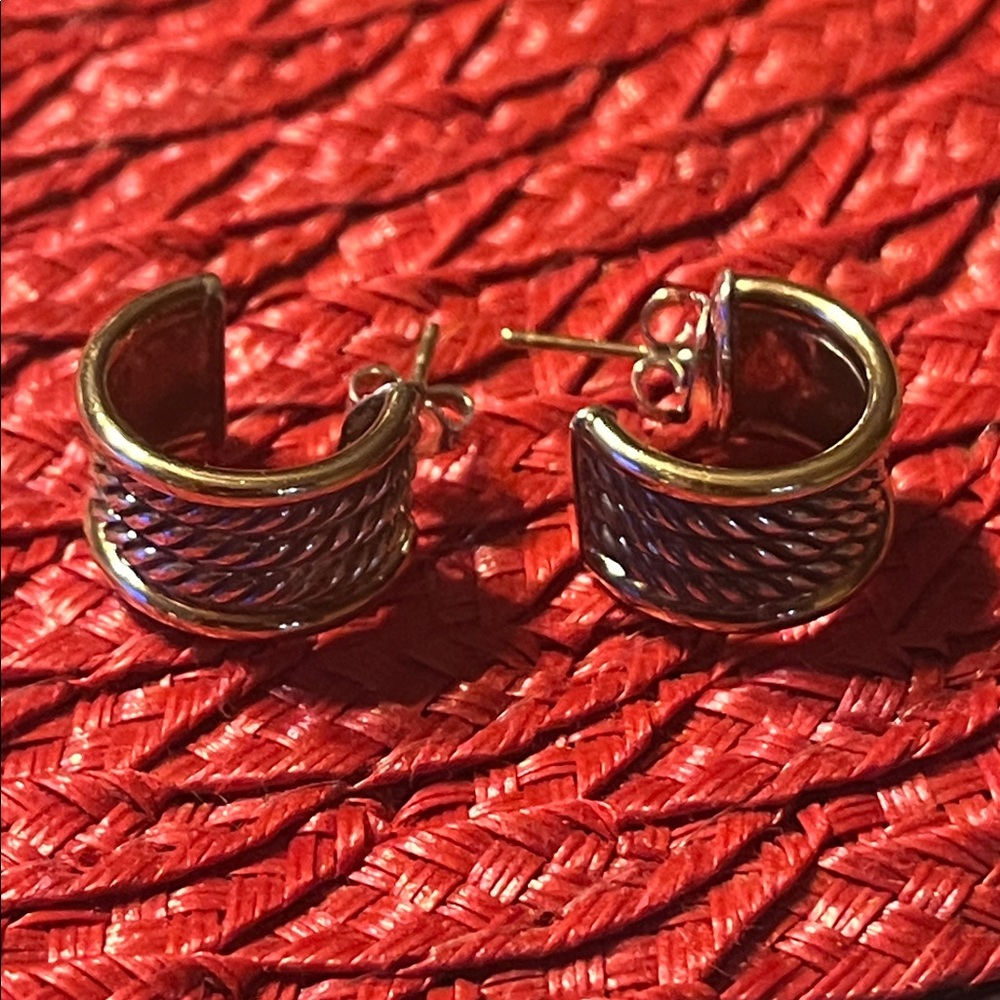 David Yurman  Silver Textured Hoop Earrings